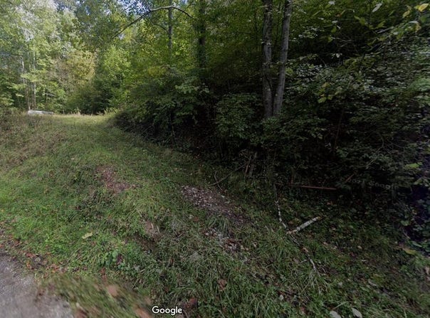 1032 Beckett Branch Rd, Elkview, WV 25071