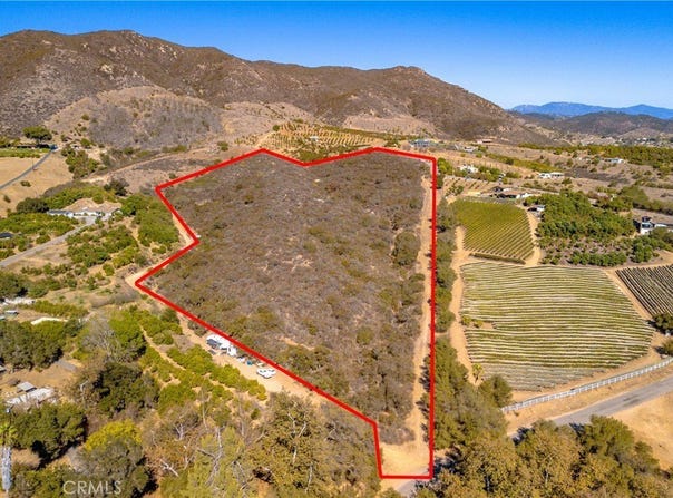 Via Ranchitos / Via del Gavilan, Fallbrook, CA 92028