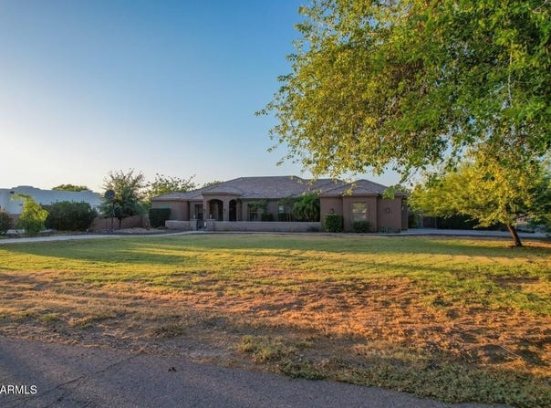 3982 E SUNNYDALE Drive, Queen Creek, AZ 85142