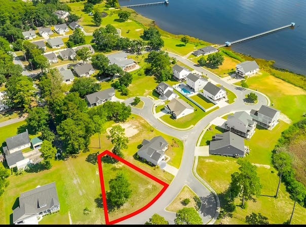 Seaport Circle lot: 161, Georgetown, SC 29440