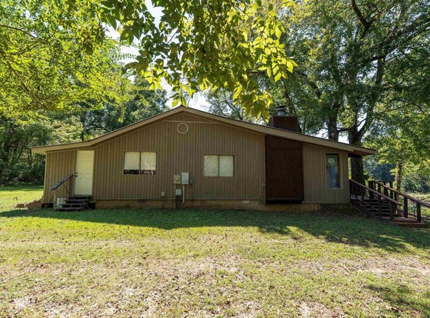 489 River Drive, Heber Springs, AR 72543