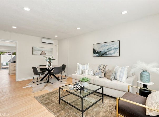 648 W Main, Tustin, CA 92780