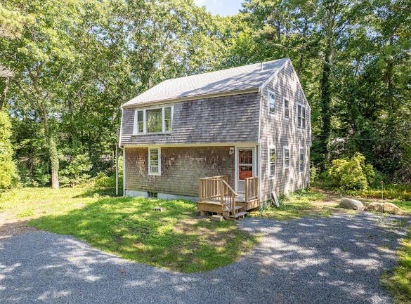 74 Ridge Road, West Barnstable, MA 02668