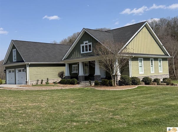 800 Smiths Grove Road, Burkesville, KY 42717