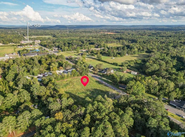 1215 Main Street E, Hartselle, AL 35640