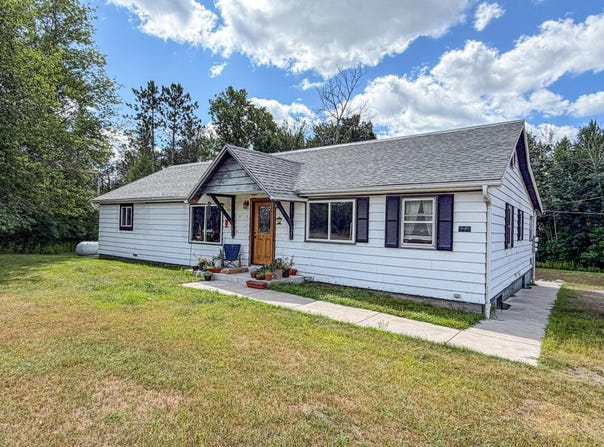1428 4TH AVE S, Park Falls, WI 54552