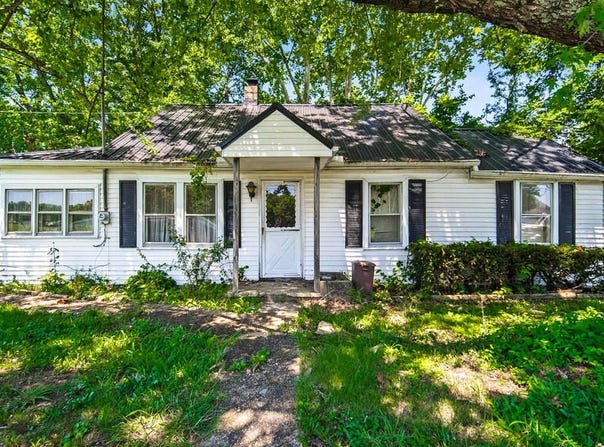 689 Logans Ln, West Union, OH 45693