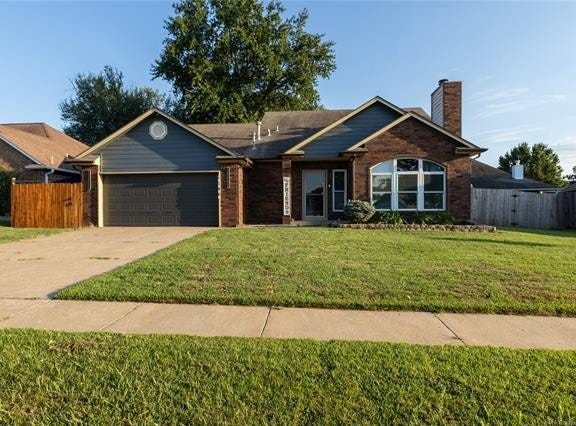 1146 E 137th Street E, Glenpool, OK 74033