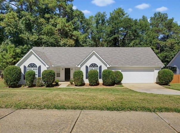 2625 Hidden Creek Drive, Loganville, GA 30052