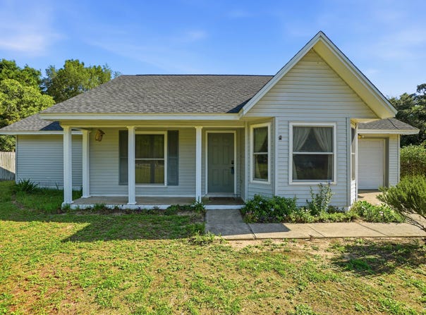 324 John King Road, Crestview, FL 32539
