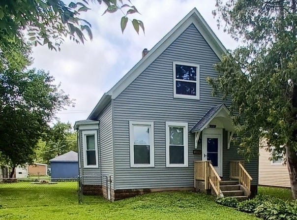 2009 Carmel Boulevard, Zion, IL 60099
