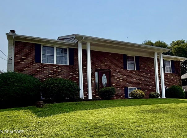 7715 Windsong Rd, Powell, TN 37849