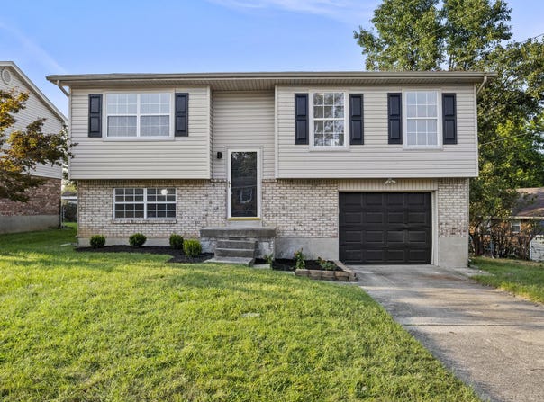 364 Chamberlain Drive, Lexington, KY 40517