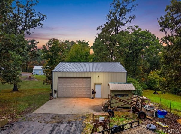 399 Ridge Road, Troy, MO 63379