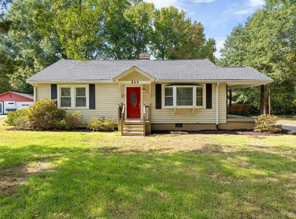 213 Oak Drive, Belton, SC 29627