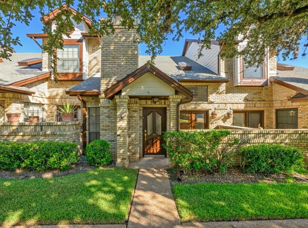 10819 Crown Colony Dr, Austin, TX 78747