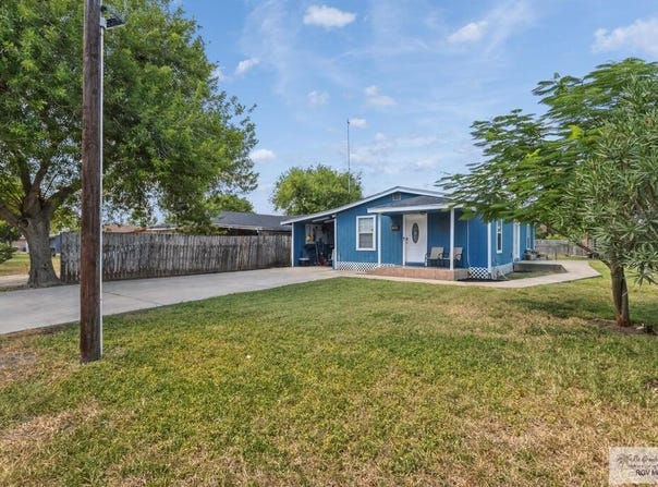 302 W 3RD ST., LOS FRESNOS, TX 78566