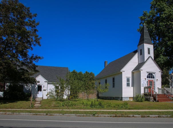 421 Elm St, Pittsfield, MA 01201