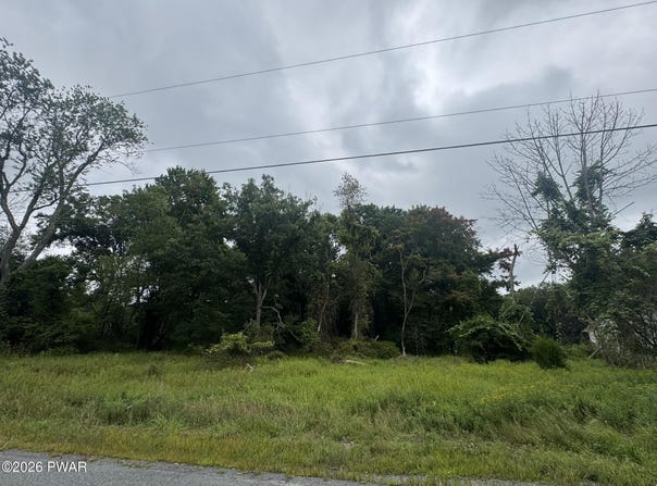 Rowland Road, Greeley, PA 18425