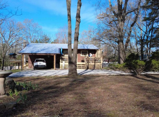 517 E Webb Street, Mountain View, AR 72560