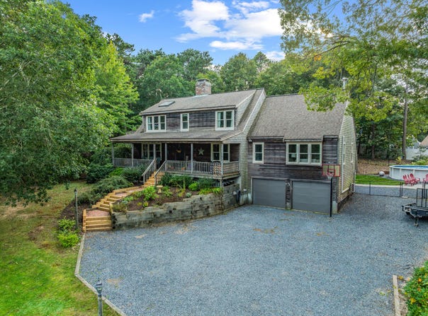 53 Kettle Hole Road, West Barnstable, MA 02668