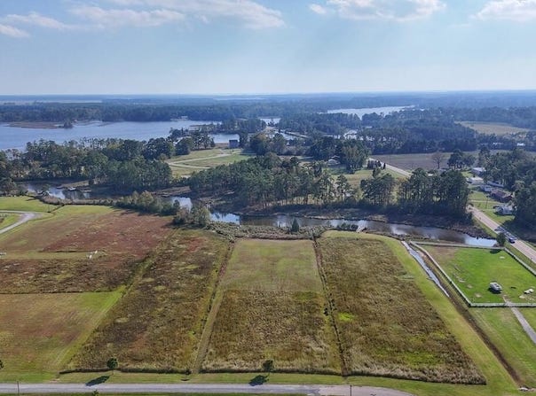 85 Dallas Paul Road, Belhaven, NC 27810