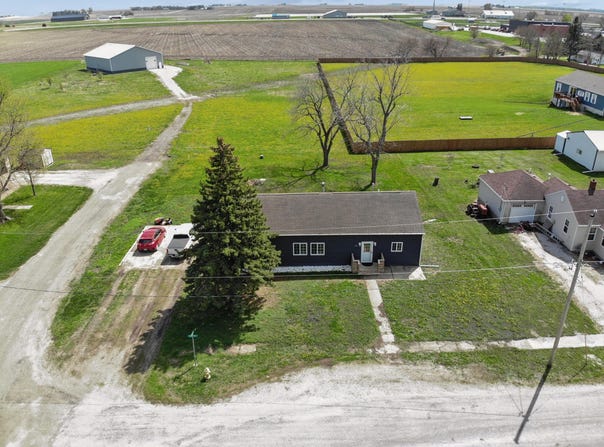 403 Park Street, Colo, IA 50056