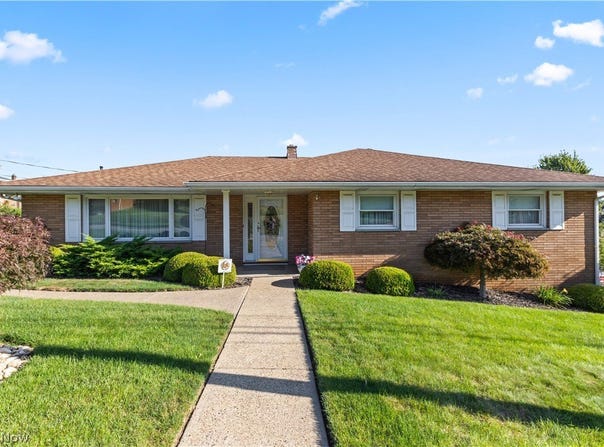 326 Bennett Drive, Weirton, WV 26062