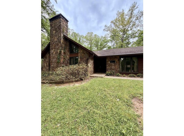 120 Emerson Place, Camden, AR 71701