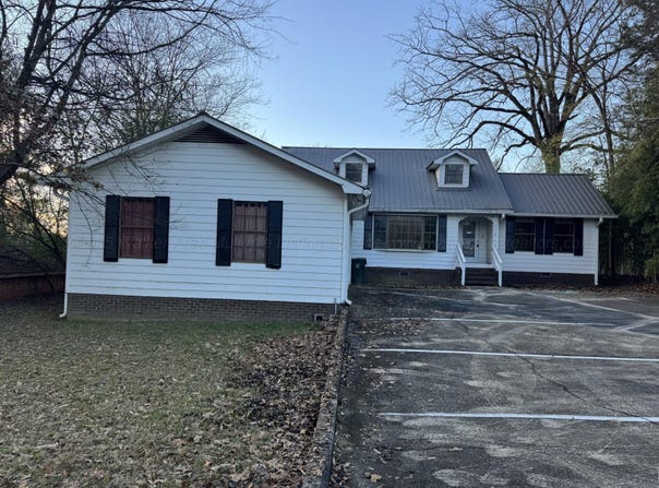 912 S AIRPORT Rd, Jasper, AL 35501