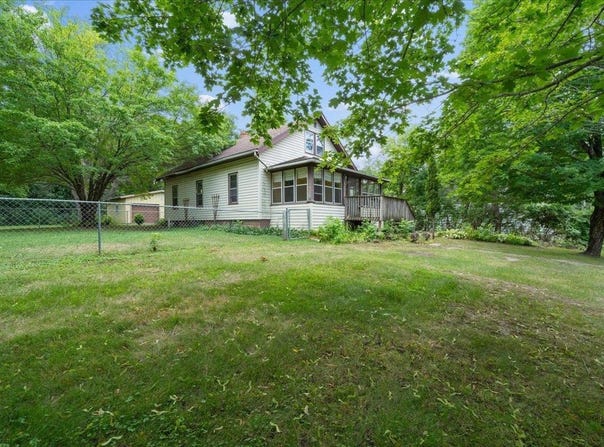 406 8th Avenue E, Alexandria, MN 56308