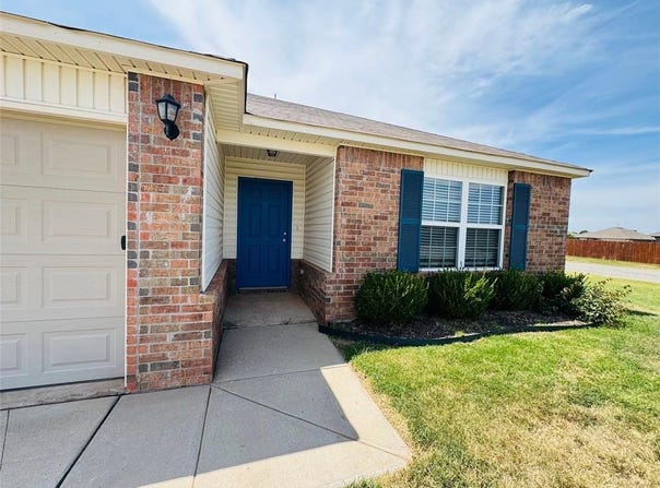 1895 Bartlett Drive, Newcastle, OK 73065