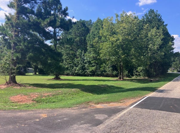 Tom Charles Road, Summerton, SC 29148