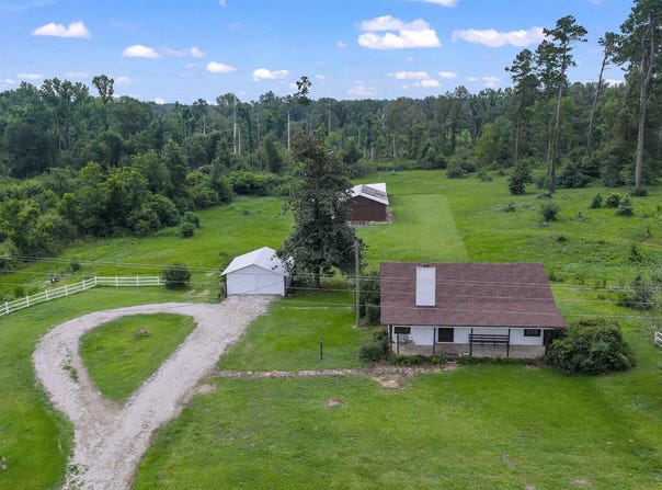 4294 E State Highway 7, Center, TX 75935
