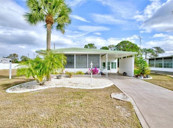 2712 Roger Street, Sebring, FL 33872