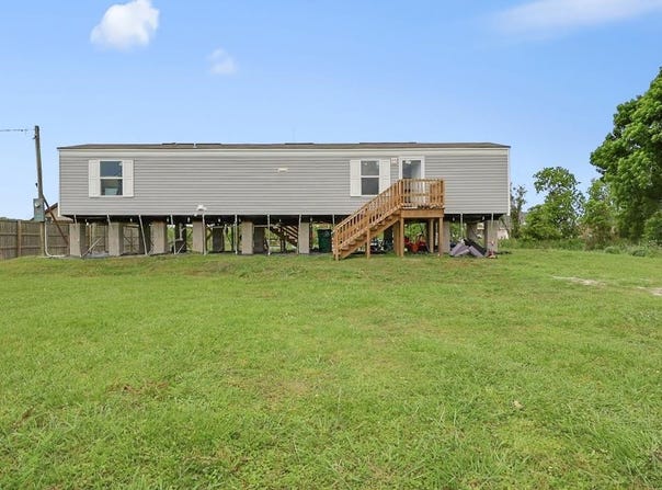 310 W 41st St, Cut Off, LA 70345