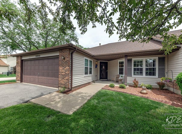 21255 Silktree Circle, Plainfield, IL 60544