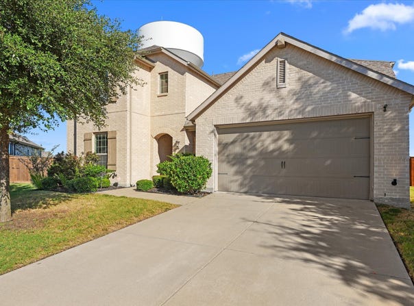 2044 Longbridge Road, Forney, TX 75126