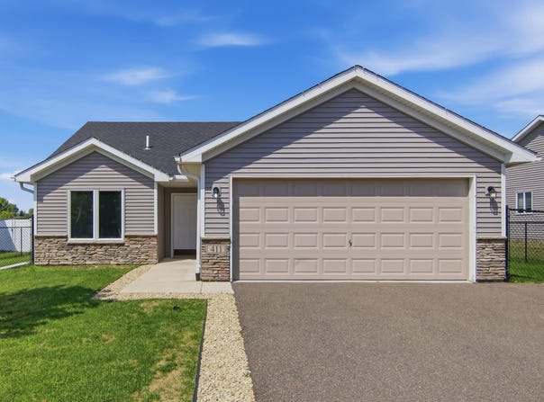 411 Staples Road, Osceola, WI 54020