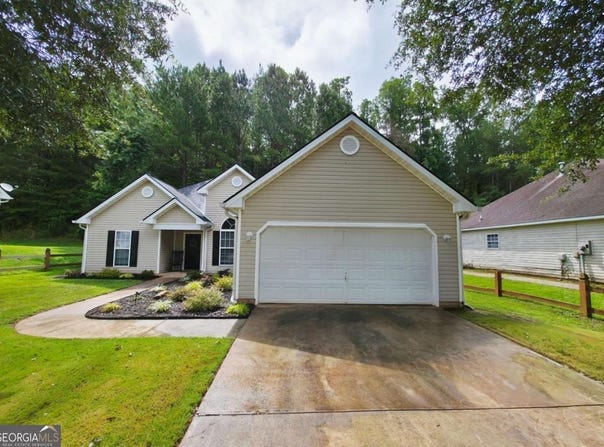 4428 James Wade Drive, Snellville, GA 30039