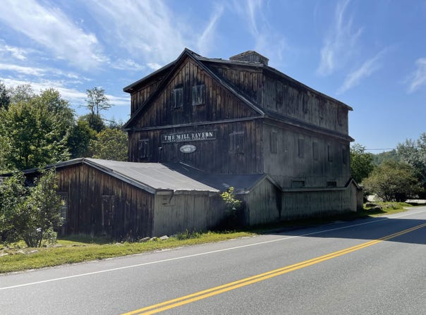2242 N Main Street, Londonderry, VT 05148
