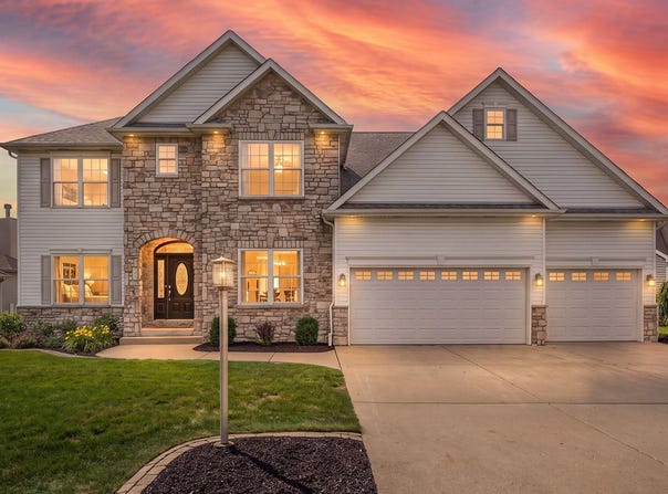 7217 Boardwalk Circle, Crown Point, IN 46307