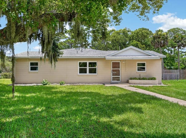 2205 JUNIPER Drive, EDGEWATER, FL 32141