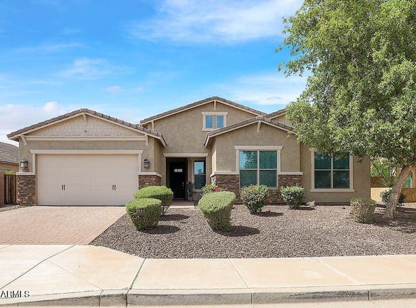 4944 S FOREST Avenue, Gilbert, AZ 85298