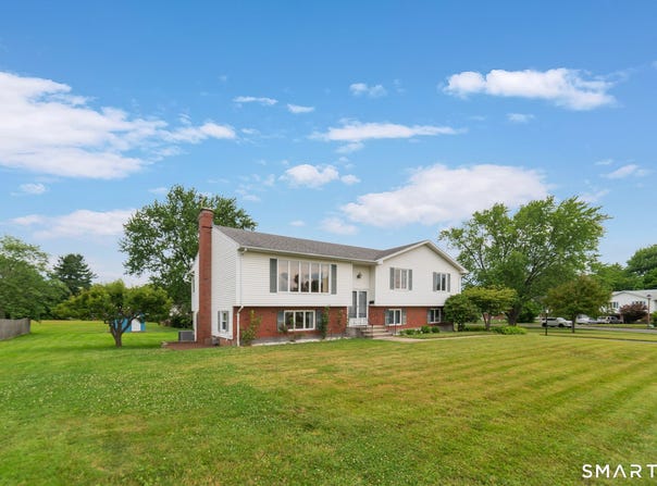 36 Cross Hill Road, Wethersfield, CT 06109