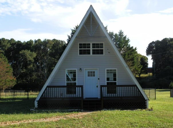 205 Valley View Circle SE, Calhoun, GA 30701