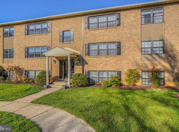 4 CHOATE Court, TOWSON, MD 21204