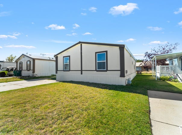 3973 S 1975 W, Roy, UT 84067
