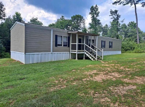 19 County Rd 111, HEIDELBERG, MS 39439