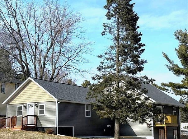 101 7th Avenue, Shell Lake, WI 54871